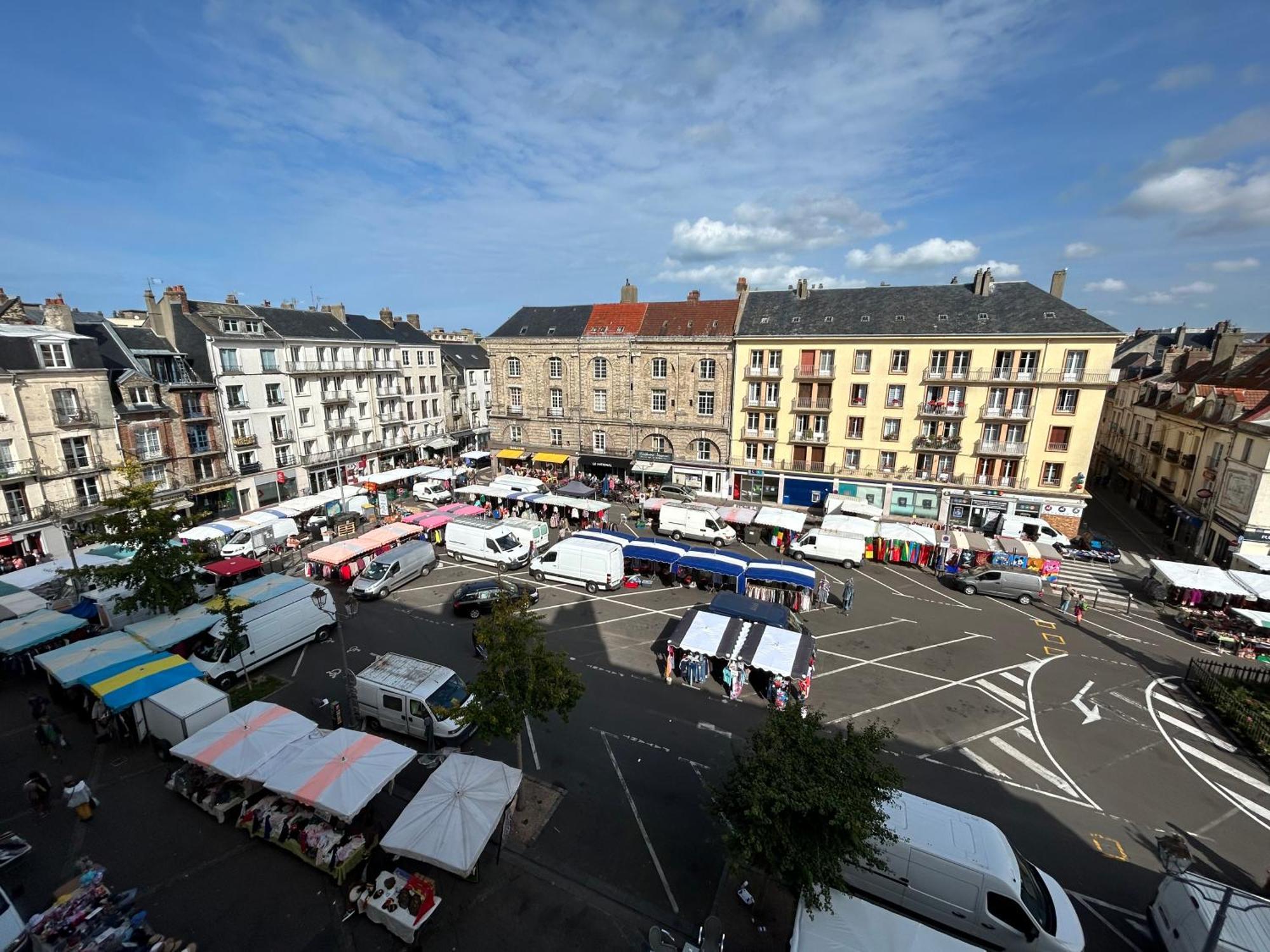 Plage Port Tout A Pied Dieppe Exterior foto